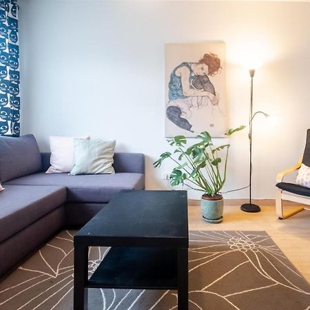 Flat With Balcony Near Bull Statue In Kadikoy Apartment Istanbul Exterior photo